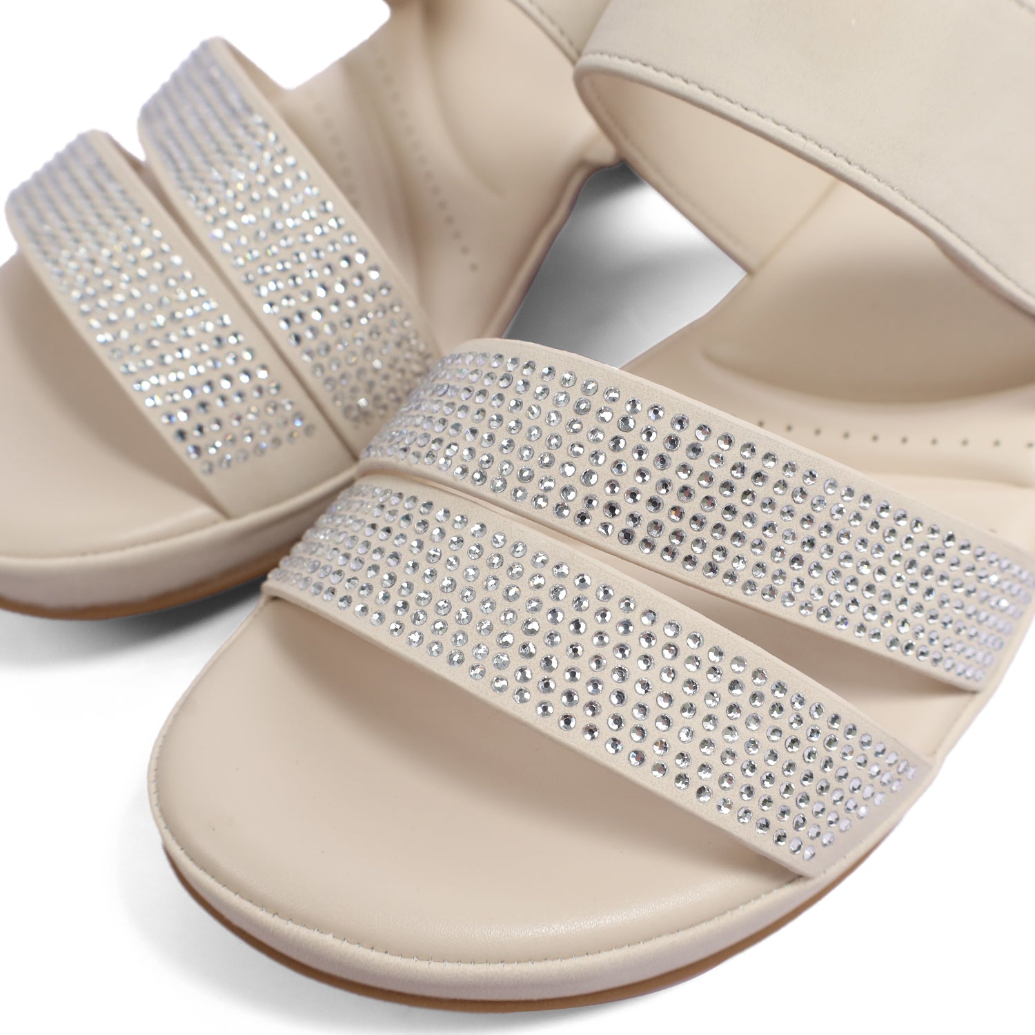 Bata Comfit  Women Off White Sandal